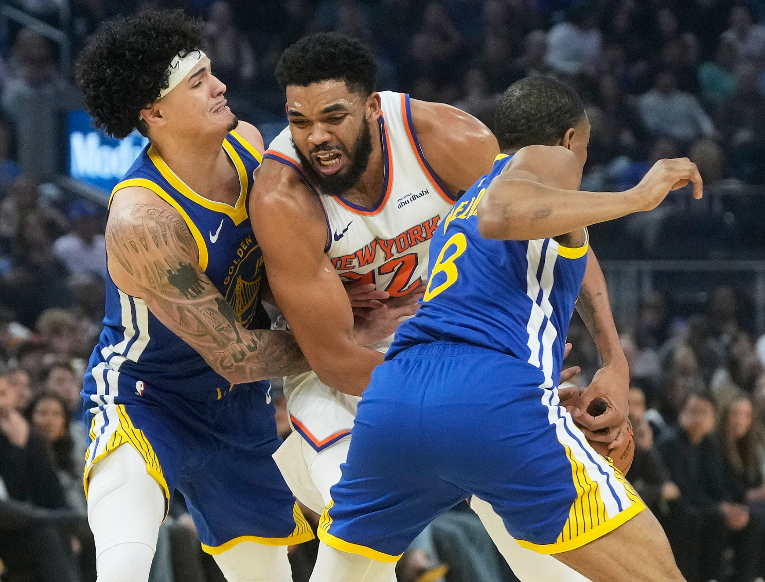 江南体育首页-勇士取二连胜！新三巨80+12三分太猛 库里下半场18分发威引一波流